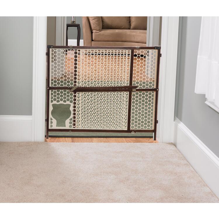 Safety 1st® Baby & Pet Gate