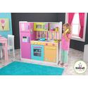 Deluxe Big & Bright Kitchen