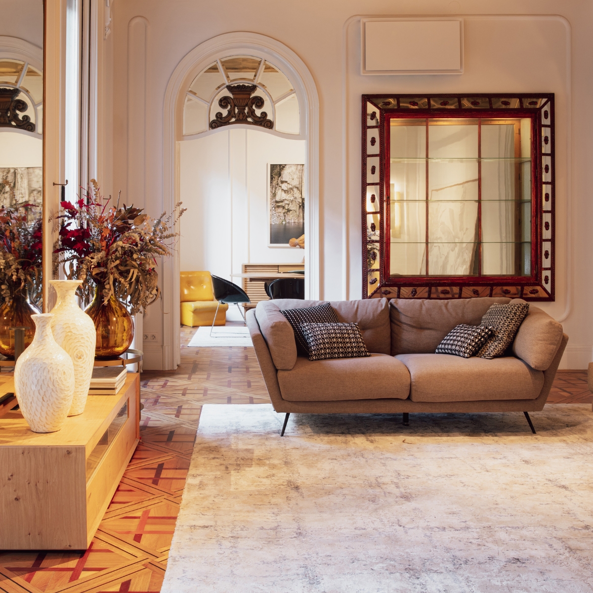 10 Must-Have Furniture Pieces for First-Time Homeowners