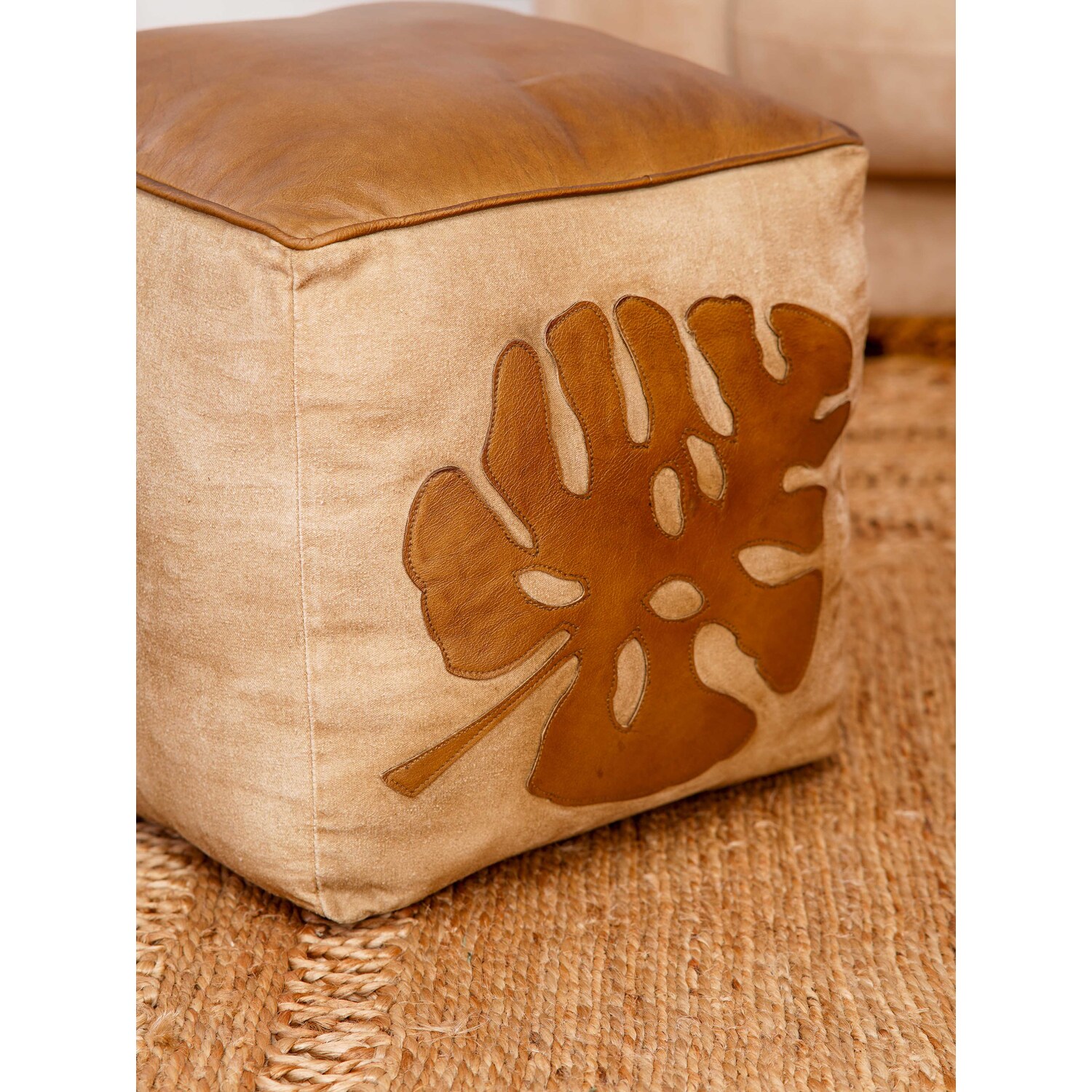 Solid Handmade Eco-Friendly Leather Sqaure 20