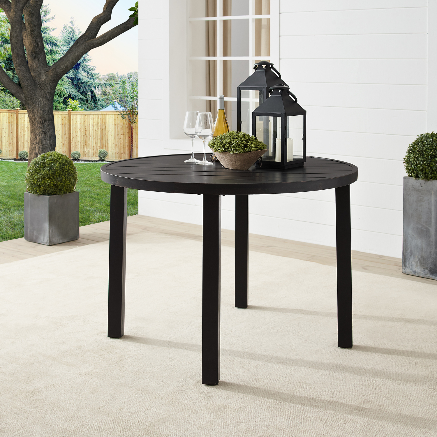 Outdoor Round Dining Table - 42