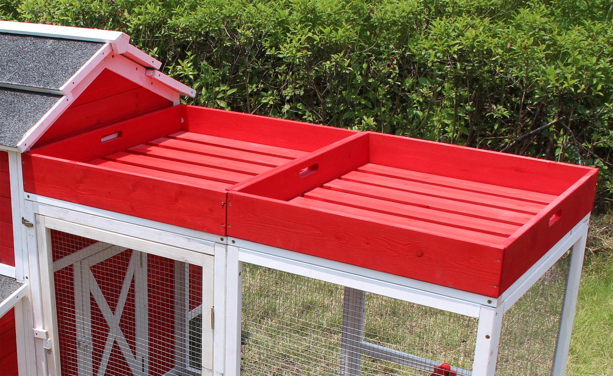 Red Barn Chicken Coop with Roof Top Planter 515.9900