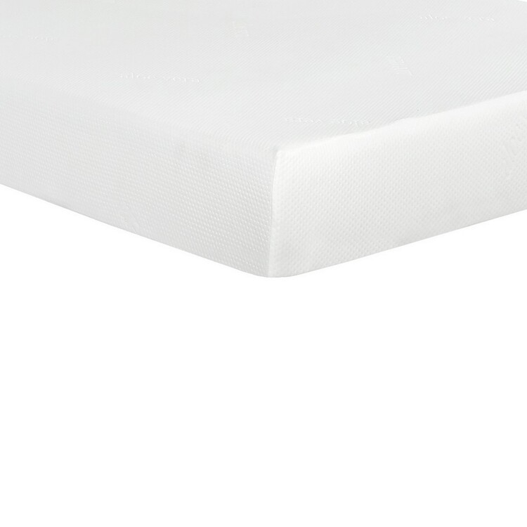 Benjara Bree 10 Inch Plush Full Size Mattress with Cool Gel Foam, Aloe Vera Infused image - 1