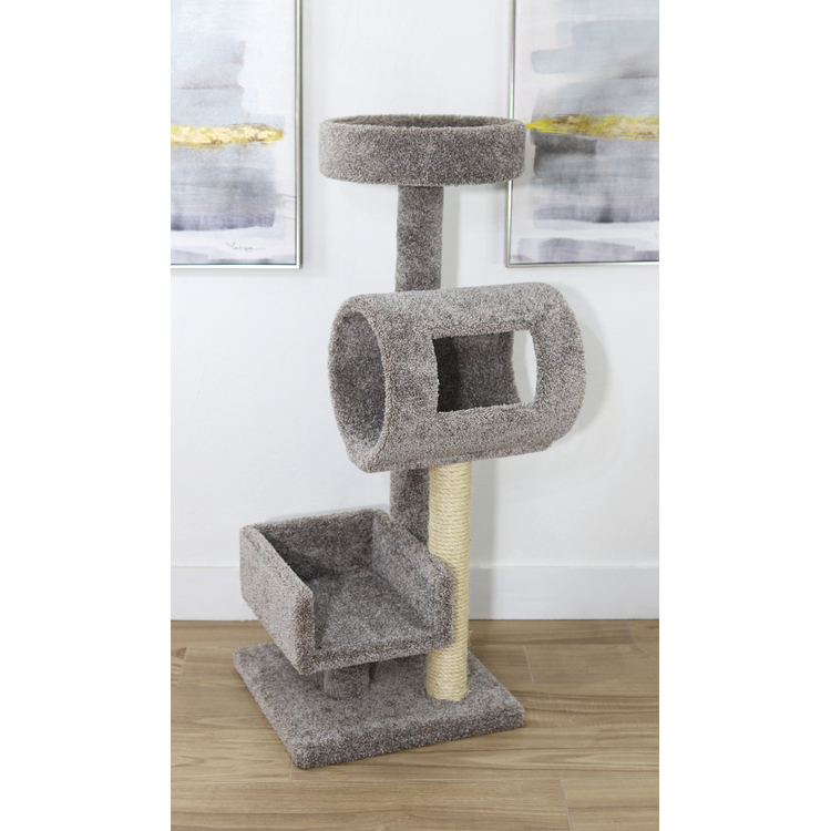 Sisal-Wrapped Posts for Scratching and Elevated Perch for Cat Relaxation