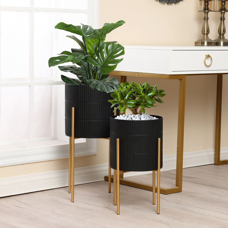 Luxen Home Black Metal Planters with Stands - Modern Cachepots for ...
