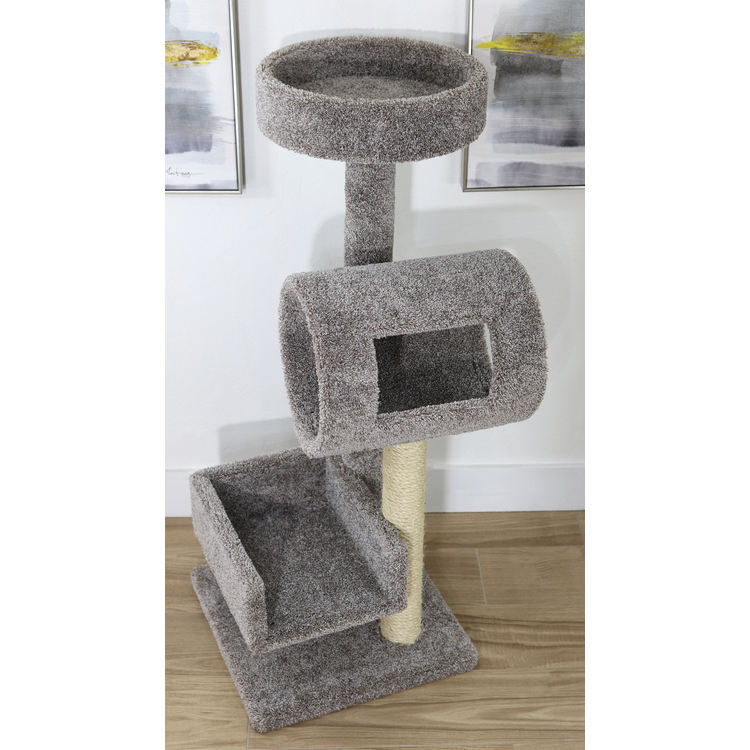 Sisal-Wrapped Posts for Scratching and Elevated Perch for Cat Relaxation