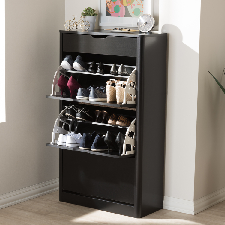 cayla show cabinet