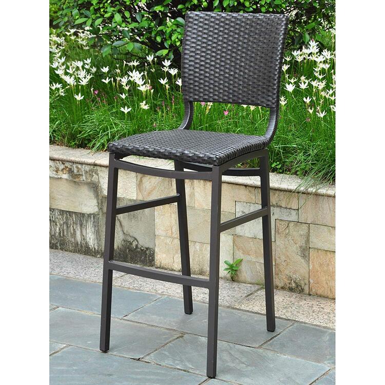 space saving wicker outdoor furniture