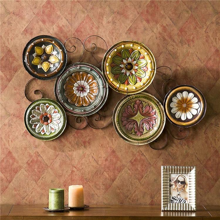 Southern Enterprises Scattered Italian Plates Wall Art