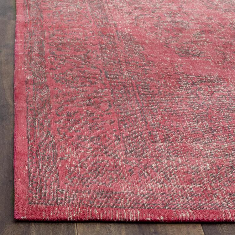 Classic Vintage Fuchsia Medium Rectangle Rug - OJCommerce.com