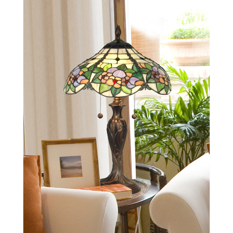 Dale Tiffany Style Stained Glass Chicago Tiffany Table Lamp ...